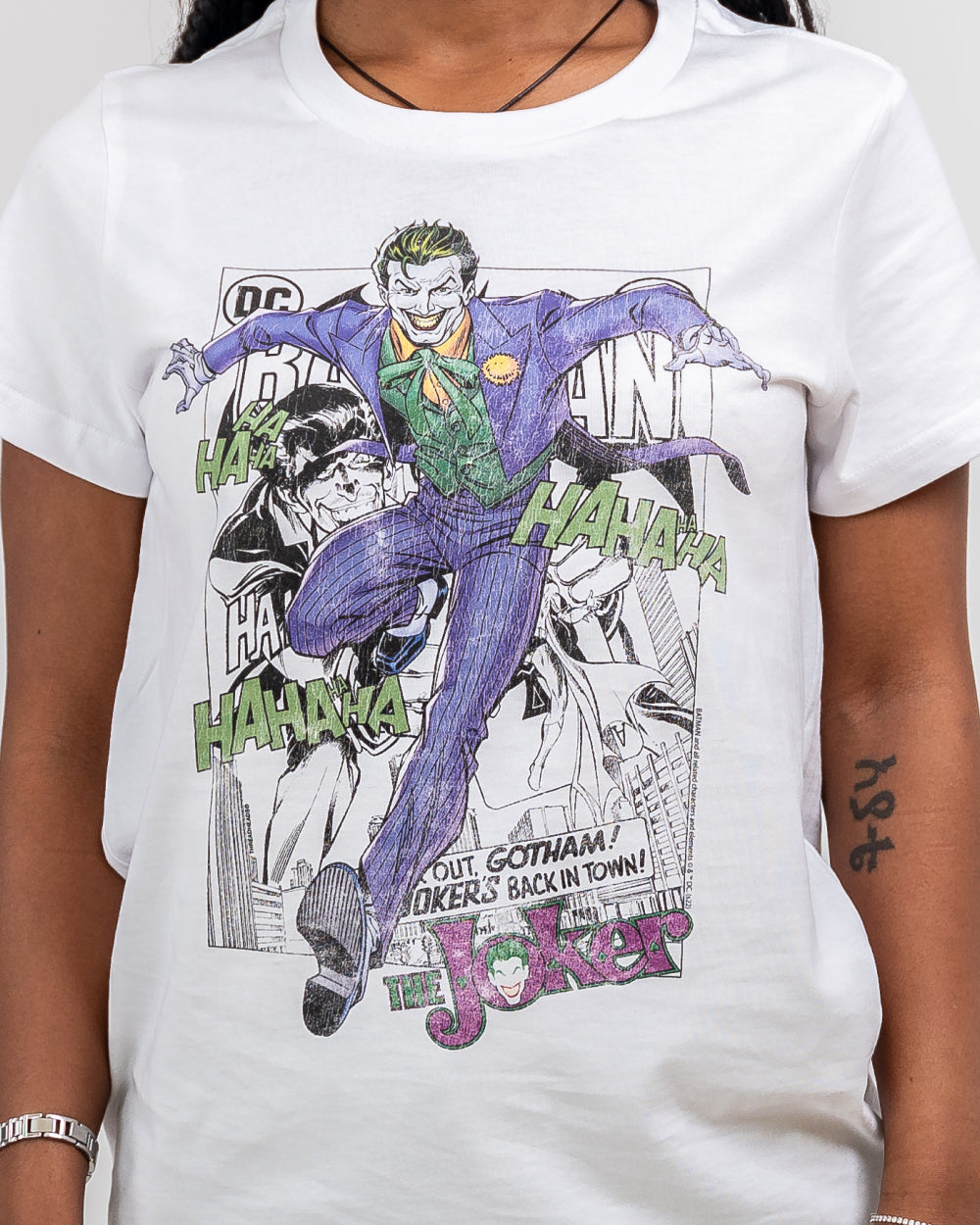 hensynsløs turnering Sweeten The Joker T-Shirt | Official DC Merch Europe | Threadheads