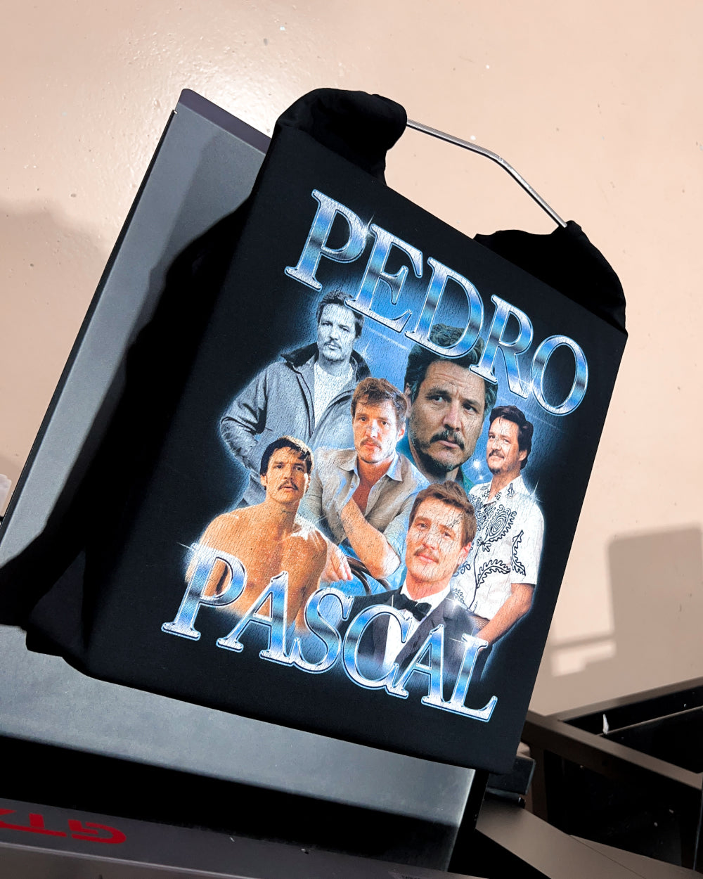 Pedro Pascal T-Shirt Europe Online #colour_black